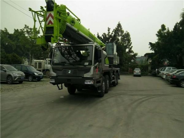 丰台区吊车出租_设备齐全8吨-500吨吊车30吨-300吨随车吊